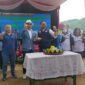 Gubernur Jabar, Ridwan Kamil didampingi ketua KNPI Jabar, Ridwansyah Yusuf Achmad potong tumpeng pada gelaran festival di Ciburuy, kecamatan Padalarang KBB (Foto: Abdul) dok. SekitarKita.net
