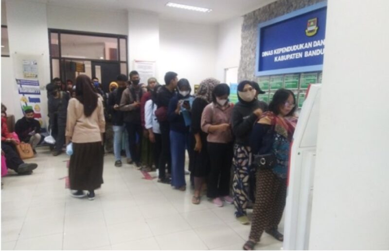 TKK Disdukcapil KBB lakukan mogok kerja, pelayanan pembuatan adminduk lumpuh total, (Foto: Istimewa)
