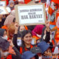 Puluhan ribu buruh dan mahasiswa serentak geruduk Gedung MPR-RI Senayan Jakarta. Selasa (06/09/2022) foto: istimewa @fspmi_kspsi