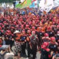 Buruh siap mogok nasional jika harga BBM tak kunjung turun (foto: Dede Rahmat/FSPMI)