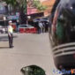 Viral video detik-detik pengendara motor diberhentikan petugas jajaran Satlantas Polres Cimahi (foto: @satlantaspolrescimahi)