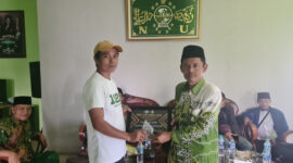 Anggota DPRD Jabar, Edi Rusyandi raih penghargaan HSN Award 2022.