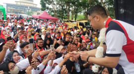 Bupati Bandung Barat, Hengki Kurniawan mengajak para guru untuk mewujudkan SDM berkualitas.