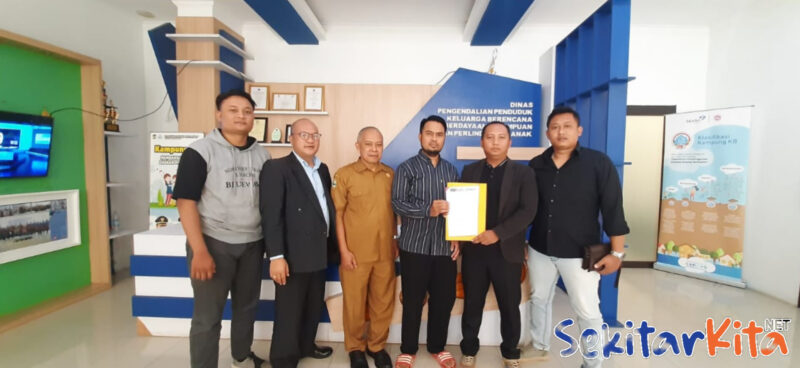 Tim kuasa hukum Dini korban penyiraman air keras di Padalarang, Bandung Barat.