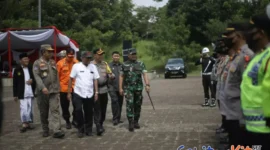 Kapolres Cimahi, AKBP Imron Ermawan (kanan).