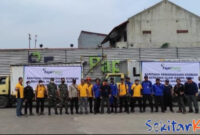 PT Fajar Surya Wisesa Tbk (FajarPaper) berikan bantuan sembako ke korban terdampak gempa bumi di Kabupaten Cianjur