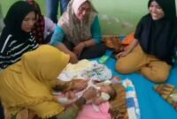 Penemuan bayi di Desa Sukamakmur, Kecamatan Sukakarya, Kabupaten Bekasi
