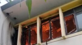 Kebakaran hebat melanda sebuah gedung lantai 2 Disdik Kabupaten Bekasi 