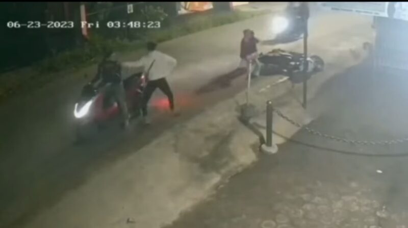 Aparatur Burangkeng Kecamatan Setu Kabupaten Bekasi mengadakan sayembara penangkapan pelaku begal (foto: CCTV pelaku begal)