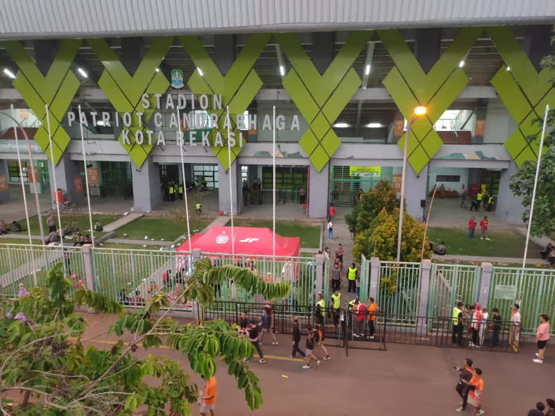 Stadion Patriot Candrabhaga (PCB), Bekasi Selatan, Kota Bekasi (foto Abdul Kholilulloh)