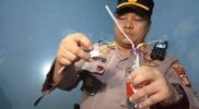 Dua Pria Digerebek Polsek Setu saat Tengah Asik Pesta Sabu-sabu