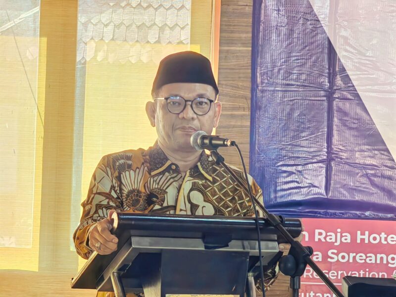 Tubagus Ace Hasan Syadzily ini saat menjadi narasumber Ngobrol Pendidikan Islam (NGOPI) bersama para ratusan guru ngaji dan guru Madrasah Diniyah Takmilyah (MDT) di Sutan Raja Hotel Soreang Kabupaten Bandung, Sabtu 28 Oktober 2023.