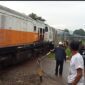 Perlintasan kereta api (KA) manual di Kampung Tarakan, Desa Bojongkoneng, Kecamatan Ngamprah KBB (foto: Abdul Kholilulloh/ dok. SekitarKita.id)