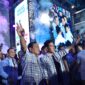 Cawapres Gibran di dampingi Capres Prabowo Subianto di Istora Senayan (foto: TKN Prabowo-Gibran)