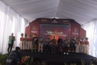 Awali dengan Kentongan, KPU Jabar Puji Kirab Pilkada 2024 di Karawang (foto: Andyka Nugroho)