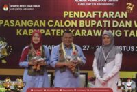 Berkas Pendaftaran Pasangan Acep-Gina ke KPU Karawang Dinyatakan Lengkap (foto: tangkapan layar/istimewa)