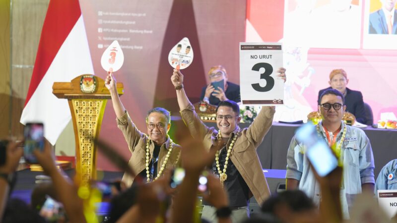 Pasangan calon Bupati dan Wakil Bupati Kabupaten Bandung Barat, Hengky Kurniawan dan Ade Sudrajat (HADE), foto: Abdul Kholilulloh
