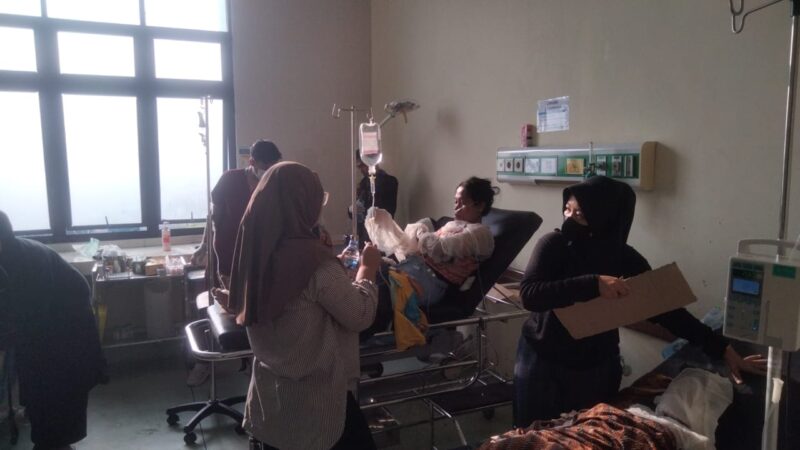 Kondisi ke enam korban ldakan tabung gas elpiji di RSUD Cikalongwetan KBB (foto: istimewa)