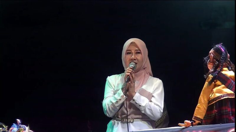 Ketua DPRD Kabupaten Cianjur, Metty Triantika