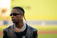 Tonton Travis Scott Mengirimkan Dennis Rodman ke unit Pabrikan Cactus Jack