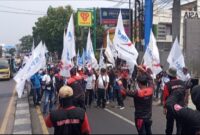 Buruh Bandung Barat siap bertolak ke Jakarta peringati May Day (foto: ilustrasi/ Abdul Kholilulloh)