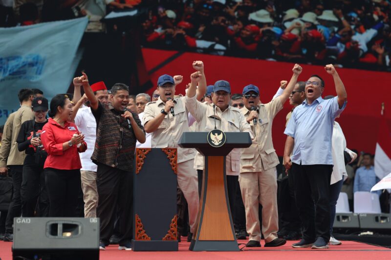 Presiden RI Prabowo Subianto hadiri peringatan May Day di Monas Jakarta (foto: Promedia Teknologi/istimewa)