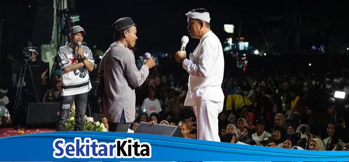 Gubernur Jawa Barat Dedi Mulyadi hadiri acara Abdi Nagri Nganjang ka Warga edisi ke-12 di Cibitung, Kabupaten Bekasi (foto: Instagram @pemkabbekasi)