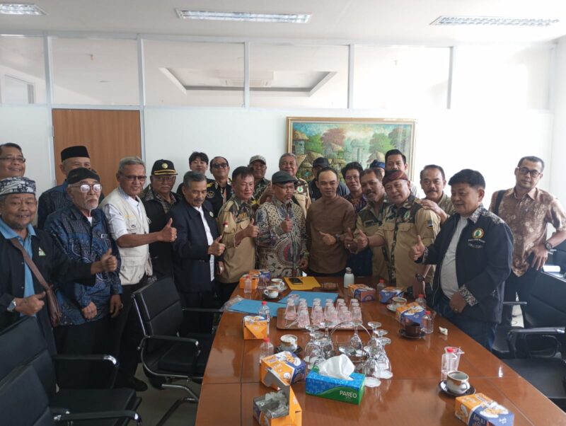 P4KBB melakukan audensi dengan DPRD KBB, Jumat 11 Juli 2025 (foto: Abdul Kholilulloh)