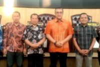 Anggota DPR RI Dapil Jawa Barat II dari Fraksi Partai Demokrat, Dede Yusuf Macan Effendi kunjungi anggota Fraksi DPC Demokrat KBB (foto: istimewa)