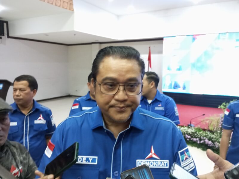Wakil Ketua Umum DPP Partai Demokrat, Dede Yusuf Macan Effendi usai menghadiri pendidikan politik DPC Partai Demokrat KBB (foto: Abdul Kholilulloh)