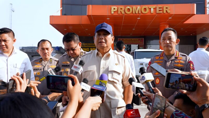 Presiden RI Prabowo Subianto saat memberikan keterangan pers di RS Polri, Kramat Jati, Jakarta Timur, Senin (1/9/2025), foto: Seskab RI 