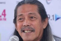 Raden Dharmawan Hardjakusumah atau yang lebih dikenal dengan Acil Bimbo meninggal dunia, Senin (1/9/2025), foto: Instagram @melly_goeslaw