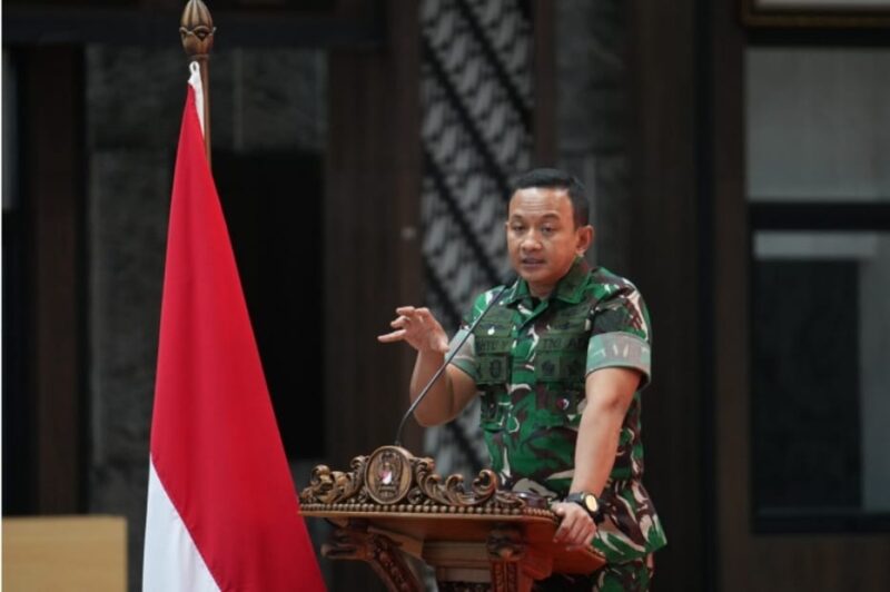 Kepala Dinas Penerangan TNI Angkatan Darat (Kadispenad) Brigjen TNI Wahyu Yudhayana respons kritikan penjagaan TNI di Parlemen. (tniad.mil.id)