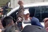 Kali kedua Gubernur Jawa Barat, Dedi Mulyadi (KDM) kembali turun langsung menemui warga yang terdampak penggusuran di kawasan Situ Ciburuy, Kecamatan Padalarang, Kabupaten Bandung Barat (KBB) pada Senin (22/9/2025). Foto: istimewa 