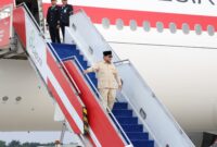 Presiden RI Prabowo Subianto tiba di Bandara Halim Perdanakusuma Jakarta (foto: Sekretariat Kabinet RI)