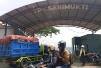 TPA Sarimukti, Kecamatan Cipatat, Kabupaten Bandung Barat (foto: Abdul Kholilulloh)