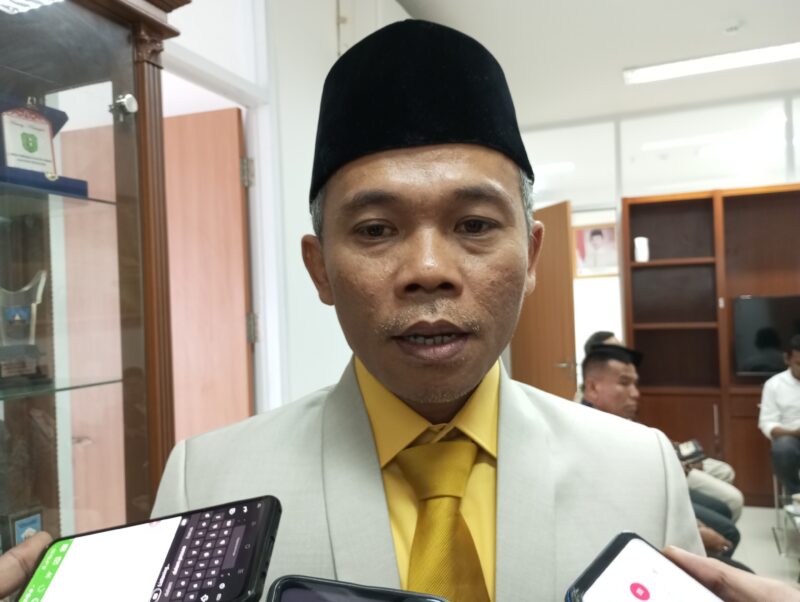Wakil Ketua DPRD KBB dari Fraksi Golkar, Dadan Supardan (foto: Abdul Kholilulloh)