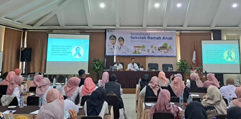 Wujudkan lingkungan pendidikan yang aman dan berkualitas, Disdik KBB gelar Sosialisasi Sekolah Ramah Anak (SRA) di Lembang. Foto: istimewa