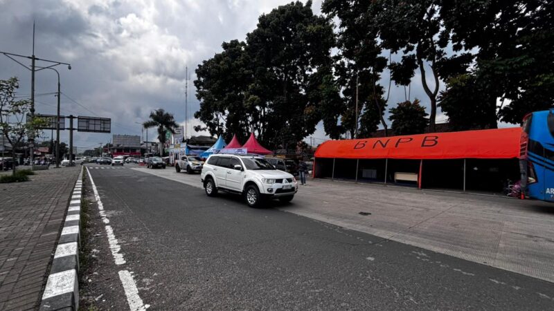 BPBD KBB Siagakan Posko dan Personel Selama Libur Nataru 2026 di pintu tol Padalarang, Kecamatan Padalarang KBB (foto: Abdul Kholilulloh)