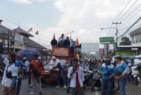 Ilustrasi demonstrasi buruh Bandung Barat (foto: Abdul Kholilulloh)