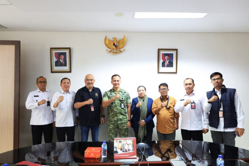Kemenhan RI) bersama Persatuan Wartawan Indonesia (PWI) Pusat memfinalisasi peserta dan seluruh kelengkapan Diklat Bela Negara Wartawan PWI (foto: PWI Pusat)
