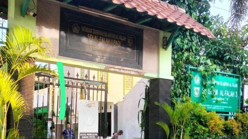 Yayasan Tarbiyah Islamiyah Al Falah (YTIA), Jalan Raya Pos Pengumben No. 18, Kelurahan Sukabumi Selatan, Kecamatan Kebon Jeruk, Jakarta Barat (foto: istimewa)
