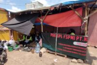 Ratusan buruh yang tergabung dalam PUK FSPMI PT Namasindo Plas mengaku telah enam bulan terkatung-katung tanpa kejelasan status kerja dan hak upah (foto: Abdul Kholilulloh)