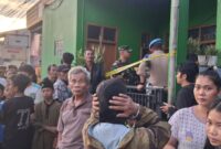 Polisi lakukan olah TKP pembunuhan siswa kelas 6 SD di rumahnya di Kampung Warung Tiwu, RT 02/RW 16, Desa Cipatat, Kecamatan Cipatat KBB (foto: istimewa)