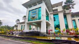 Kantor Bupati Bandung Barat (foto: Abdul Kholilulloh)