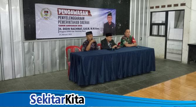 Anggota DPRD Kabupaten Bandung Barat, Didin Rachmat menggelar sosialisasi penyelenggaraan pemerintahan daerah dengan fokus pada program BPJS Kesehatan bagi masyarakat. Kegiatan tersebut berlangsung di Aula Desa Cempakamekar, Jalan Raya Purwakarta, Kecamatan Padalarang, Jumat (20/2/2026). Foto: Sekretariat DPRD KBB