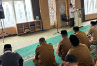 Pada pelaksanaan Senin (23/2/2026), kajian menghadirkan Ketua DPRD Kabupaten Bandung Barat, Muhammad Mahdi, sebagai penceramah dengan mengangkat tema “Maksimalkan Ibadah untuk Meraih Predikat Takwa.” (foto: istimewa)