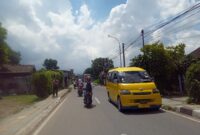 Jalur maut terpantau PJU tidak berfungsi normal di Jalan Raya Gedong Lima, Desa Kertajaya, Kecamatan Padalarang KBB (Foto: Abdul Kholilulloh)