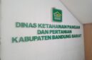 Dinas Ketahanan Pangan dan Pertanian (DKPP) resmi membuka gerai Kios Pangan murah di lantai utama gedung C kompleks perkantoran pemkab Bandung Barat (foto: Abdul Kholilulloh) 