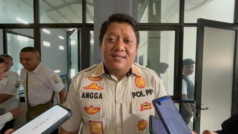 Kepala Bidang Penegakan Peraturan Daerah Satpol PP KBB, Angga Setia Putra (foto: Abdul Kholilulloh)